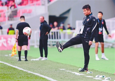 也是昔日的 也是昔日的