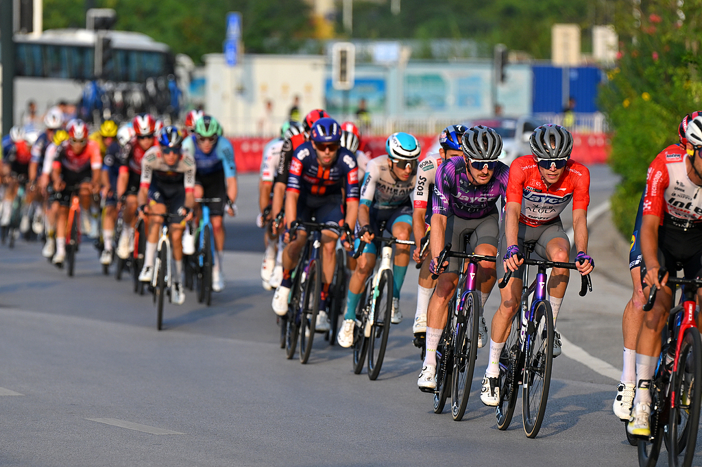 距离, 三名 距离, 三名